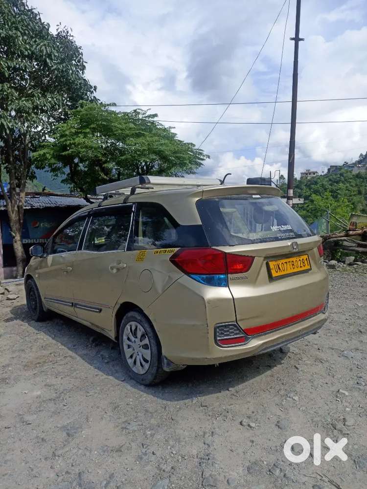 Honda Mobilio 2016 Diesel Well Maintained