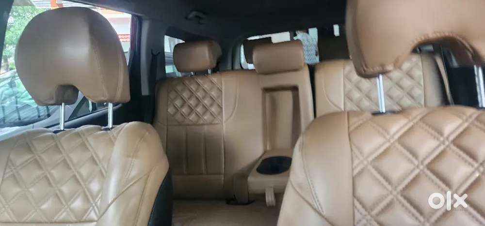 Mahindra Xuv500 2.2 W7 2019 Model