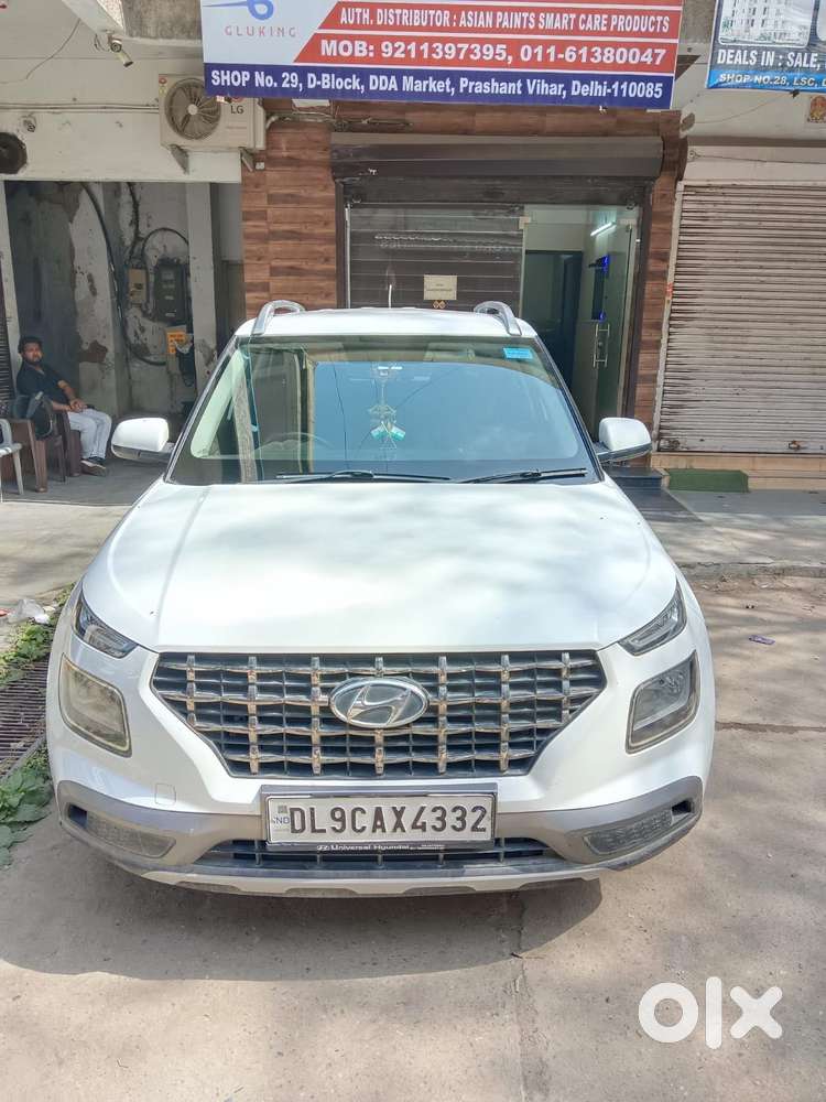 Hyundai Venue 1.2 S (o), 2022, Petrol