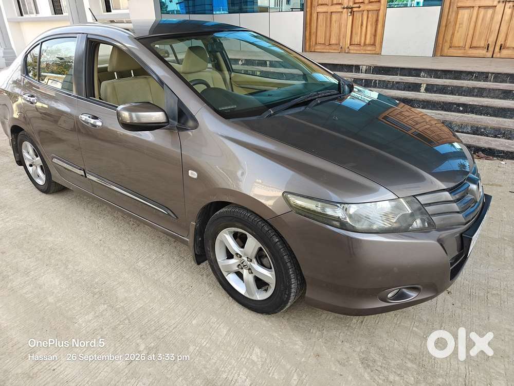Honda City V I-vtec Top-end | 2011 | Petrol | Second Owner