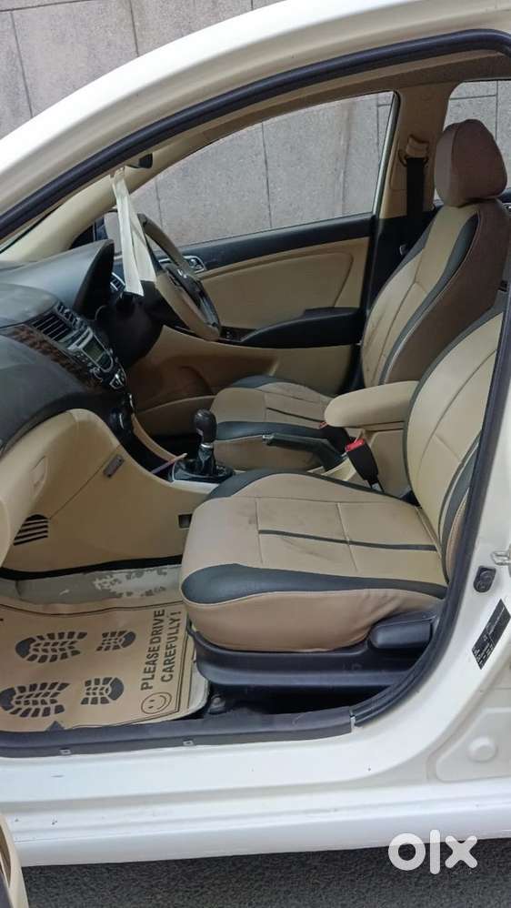 Hyundai Verna Petrol 2013