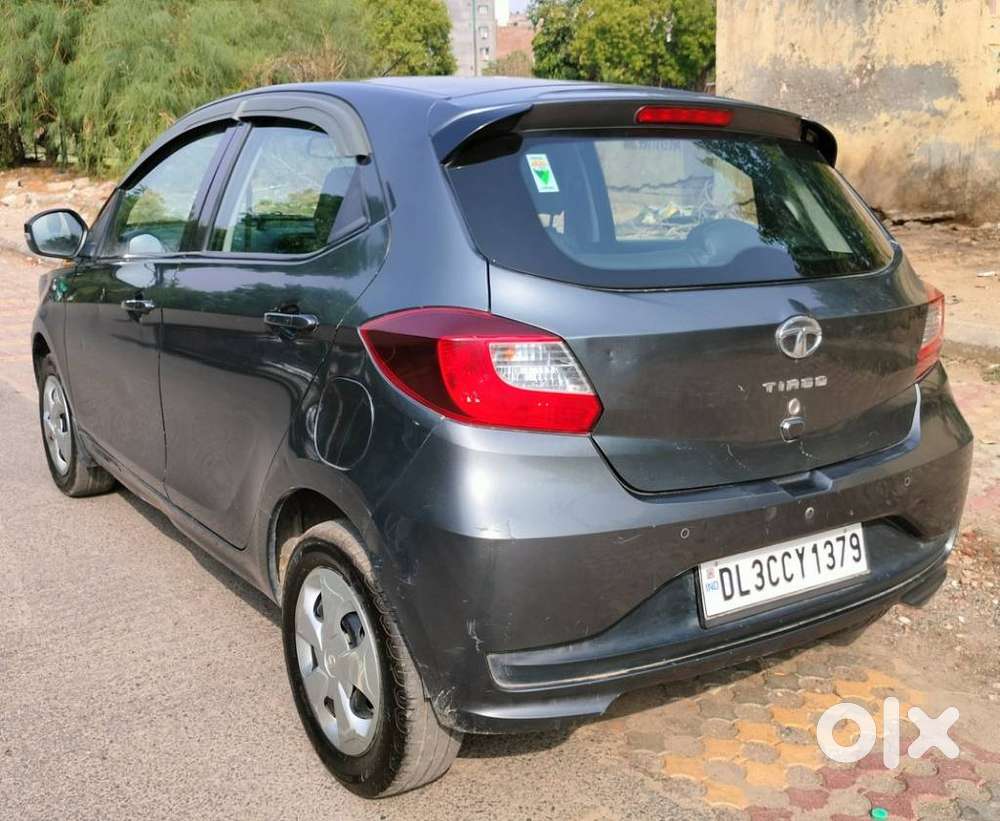 Tata Tiago 1.2 Revotron Xt (o), 2023, Petrol