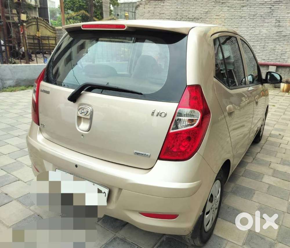 Hyundai I10 Sportz, 2011, Petrol