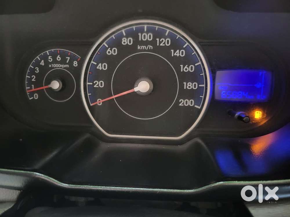 Hyundai I10 Sportz 1.1 Irde2, 2015, Petrol