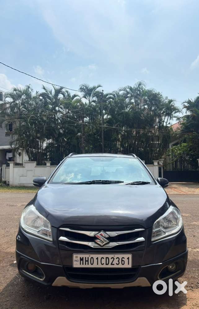 Maruti Suzuki S Cross Diesel Button Start, Model : (december 2015)