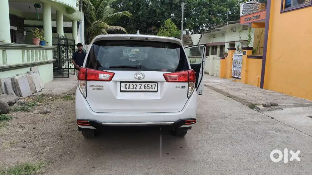Toyota Innova Crysta Zx 2023