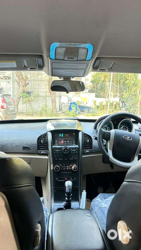 Mahindra Xuv500 2017 Diesel 73000 Km Driven
