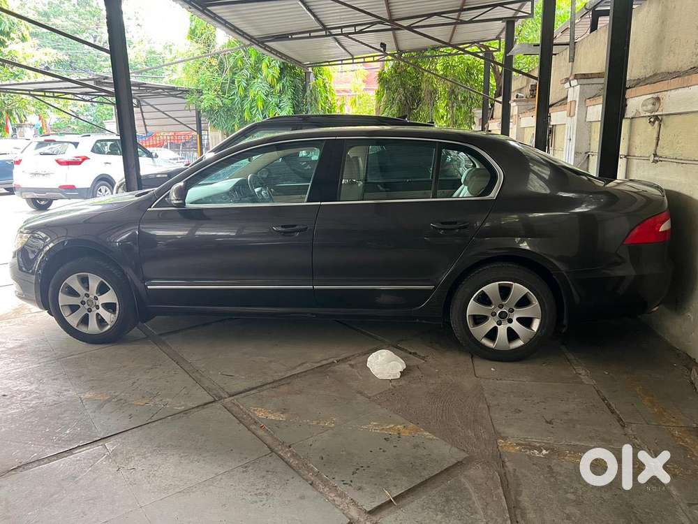 Skoda Superb 1.8 Ambition Tsi Mt, 2011, Petrol