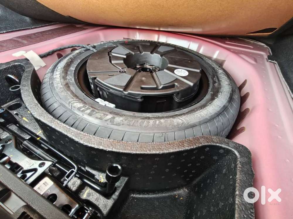 Skoda Slavia 1.5 Tsi Style Dsg, 2025, Petrol