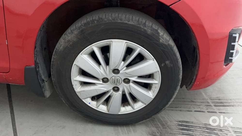 Maruti Suzuki Swift 1.3 Zxi, 2017, Petrol
