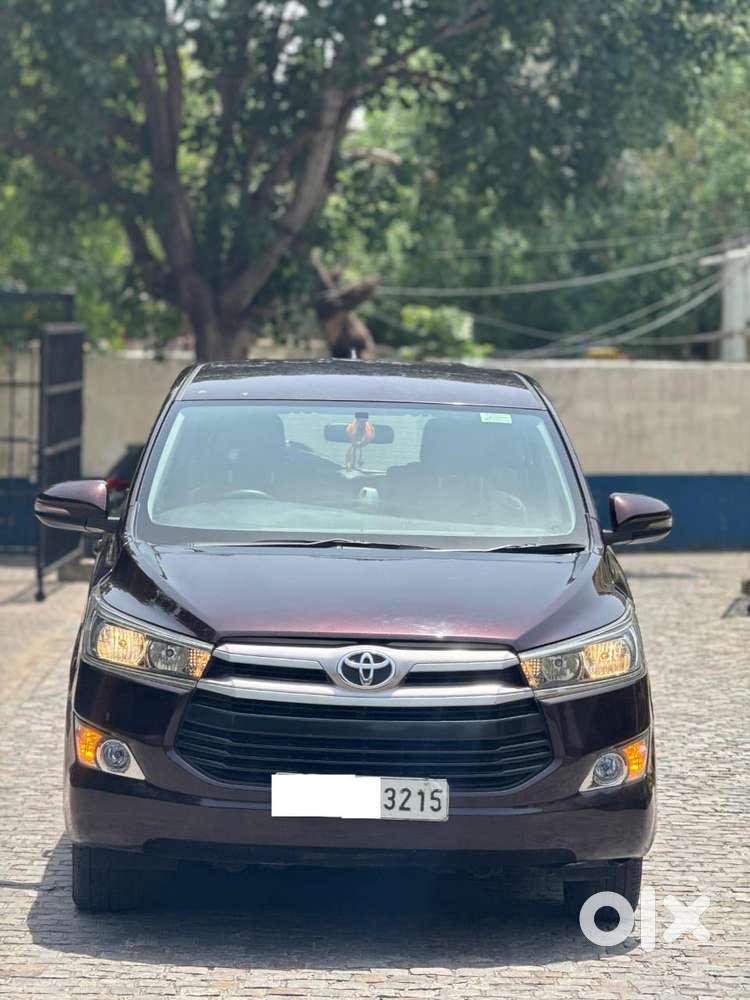 Toyota Innova Crysta [2020-ongoing] 2.4 Gx 7 Str, 2019, Diesel