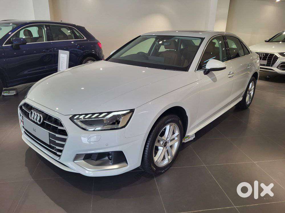 Audi A4 2.0 Technology 40 Tfsi, 2025, Petrol