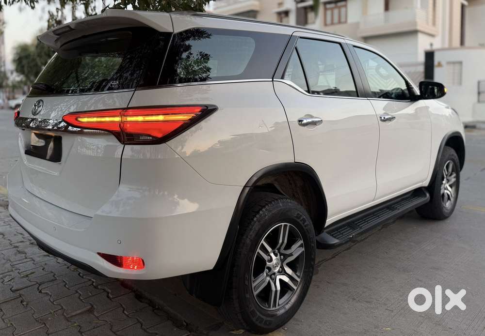 Toyota Fortuner 4x2 At 2.8 Diesel, 2023, Diesel