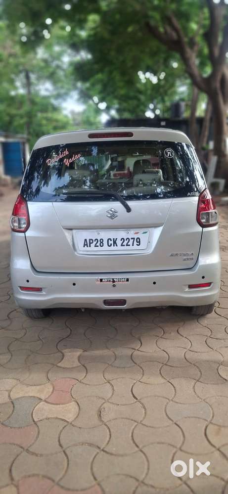 Maruti Suzuki Ertiga Zdi, 2013, Diesel