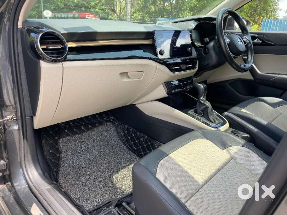 Skoda Slavia 1.5 Tsi Style Dsg, 2023, Petrol