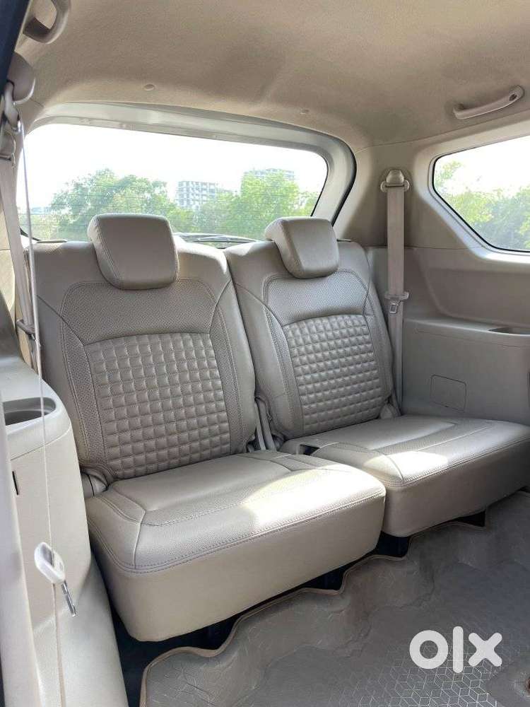 Maruti Suzuki Ertiga Zxi At, 2019, Petrol