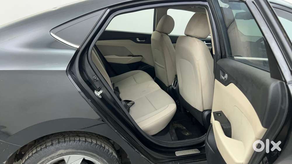 Hyundai Verna 1.5 Sx Ivt, 2021, Petrol