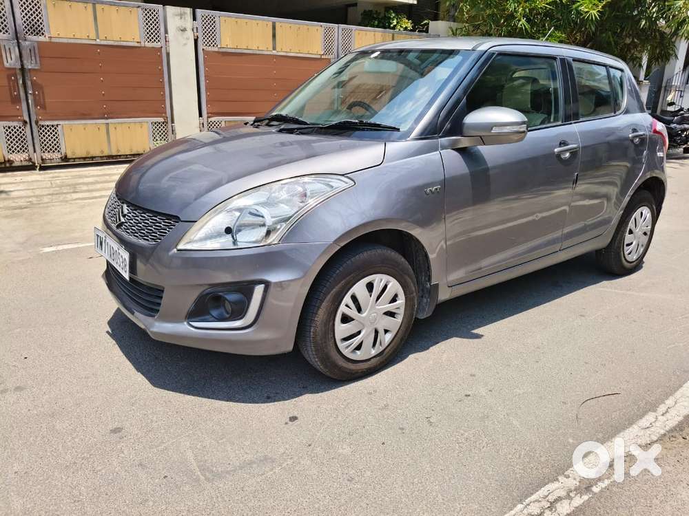 Maruti Suzuki Swift Vxi Abs Bsiv, 2017, Petrol
