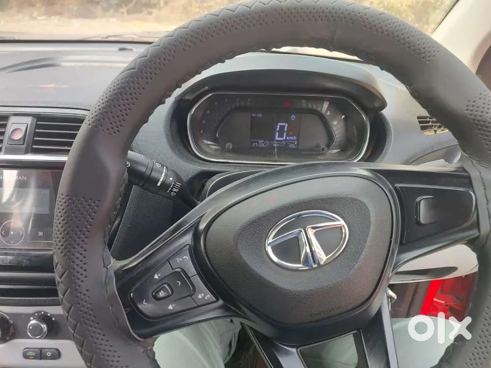 Tata Tiago 2022 Petrol 27000 Km Driven