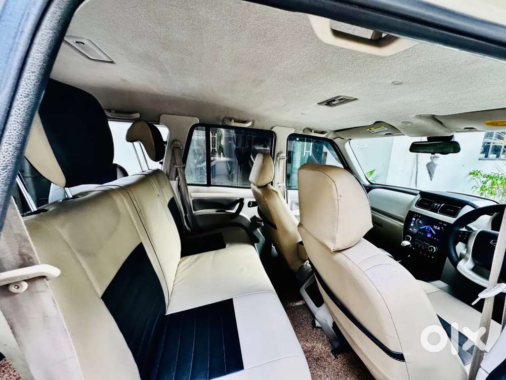 Mahindra Scorpio S10, 2014, Diesel