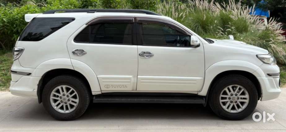 Toyota Fortuner 2.5 4x2 At Trd Sportivo, 2012, Diesel