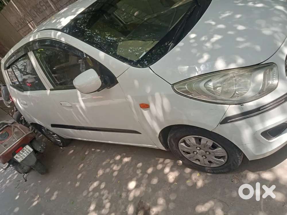 Hyundai I10 2012 Cng & Hybrids 72000 Km Driven
