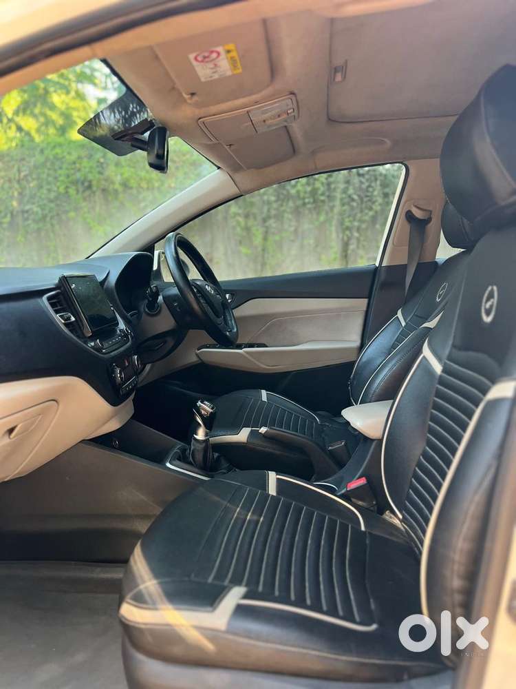 Hyundai Verna 1.5 Sx Petrol Mt, 2020, Petrol