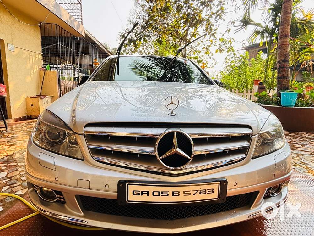 Mercedes-benz C-class 2011