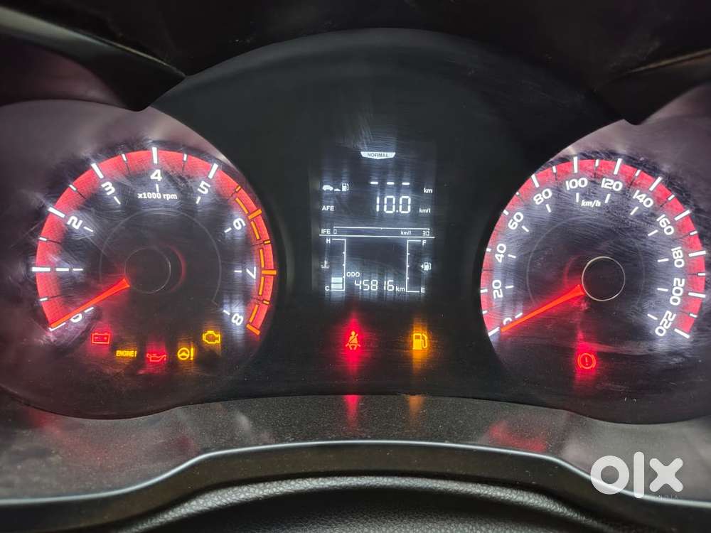 Mahindra Xuv300 W4, 2020, Petrol