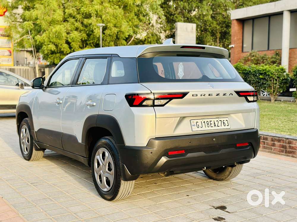 Maruti Suzuki Brezza 1.5 Lxi Cng, 2023, Cng & Hybrids