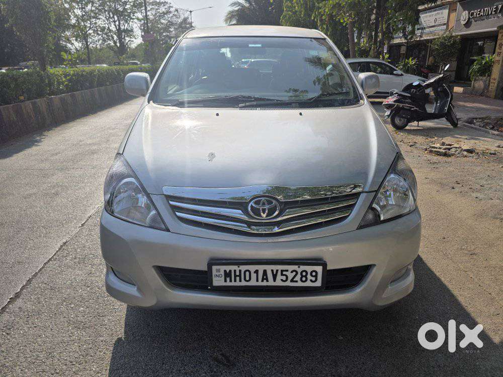 Toyota Innova 2.5 G (diesel) 8 Seater, 2010, Diesel
