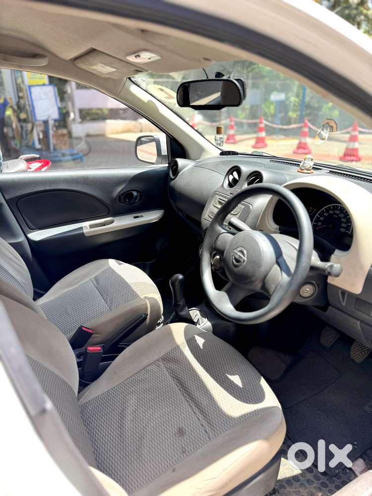Nissan Micra Cvt Xv, 2015, Petrol