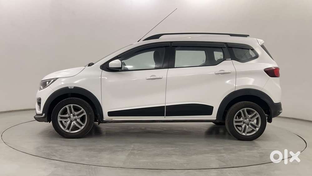 Renault Triber Rxz, 2019, Petrol