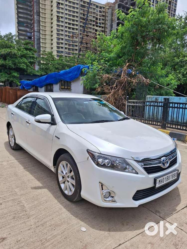 Toyota Camry Hybrid, 2014
