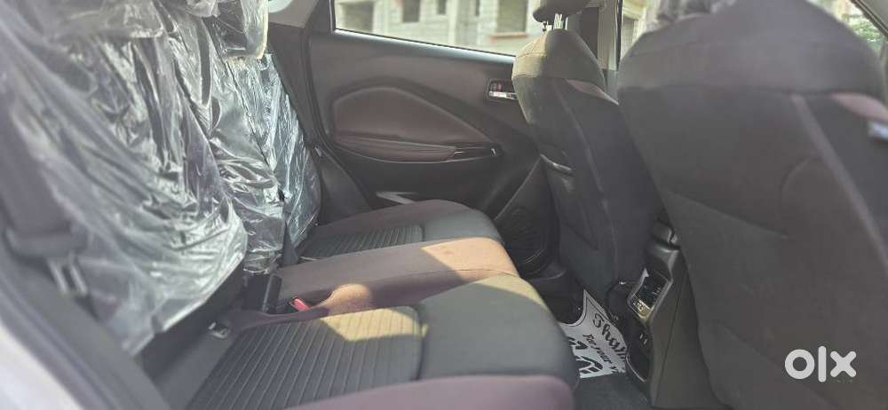 Toyota Urban Cruiser Taisor V 1.0 Petrol Mt, 2025, Petrol