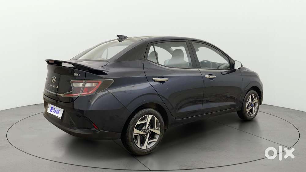 Hyundai Aura 1.2 Sx Cng, 2024, Cng & Hybrids