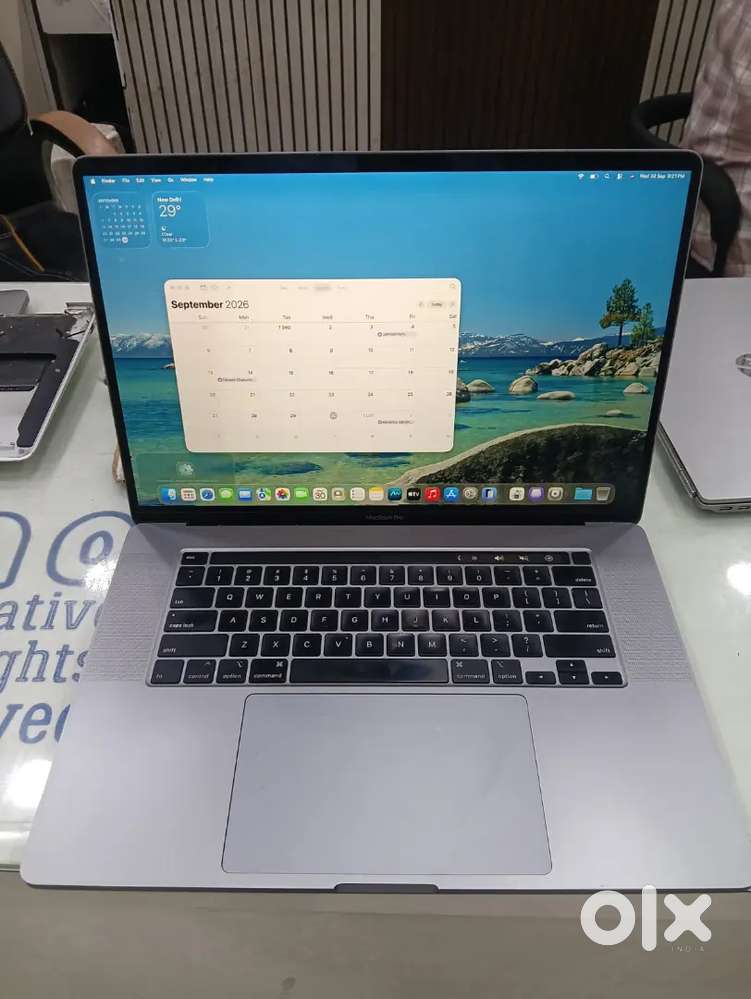 Macbook Pro 15inch 16/512 i7