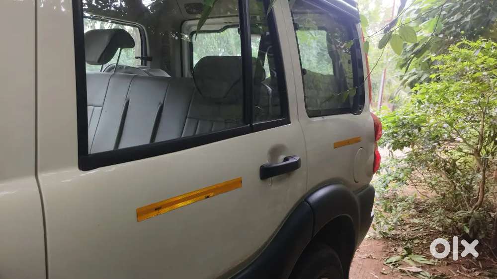 Mahindra Scorpio 2.2 Classic 2025