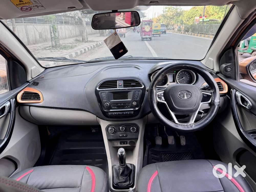 Tata Tiago 1.05 Revotorq Xz, 2017, Petrol