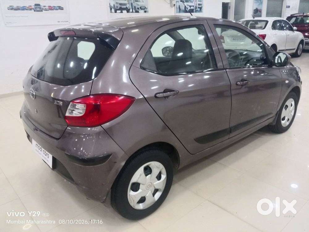 Tata Tiago 1.2 Revotron Xt, 2017, Petrol