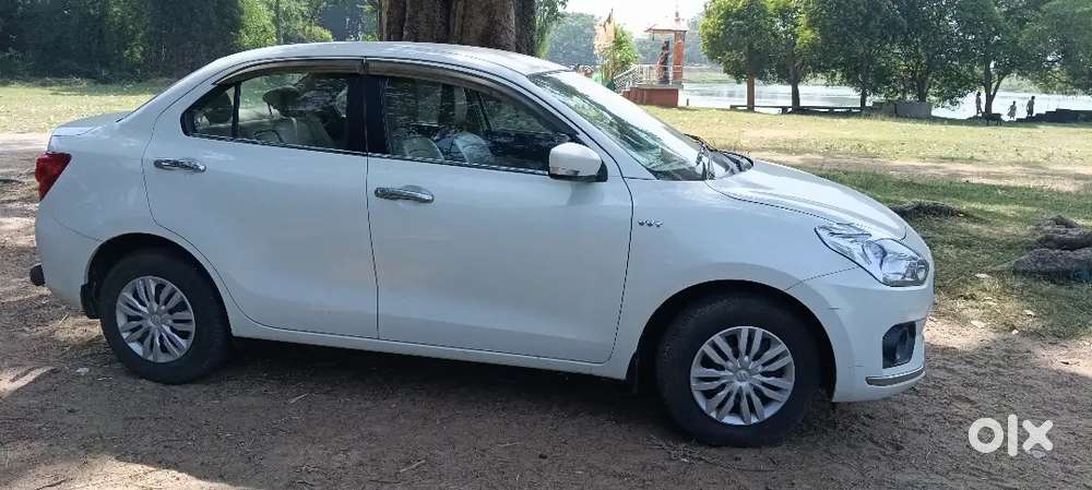 Maruti Suzuki Dzire Vxi 2022