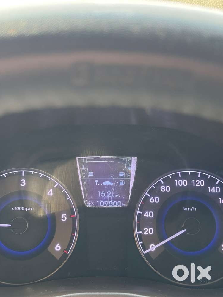 Hyundai Fluidic Verna 2014