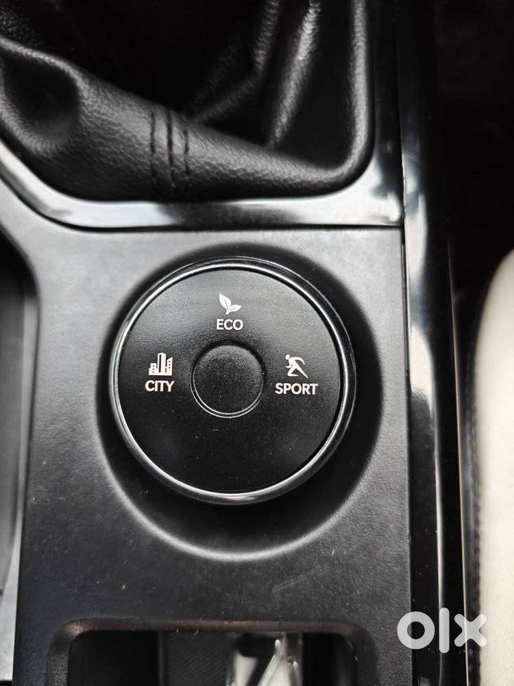 Tata Nexon Smart Plus1.2 Revotron Petrol 5 Mt, 2024, Petrol