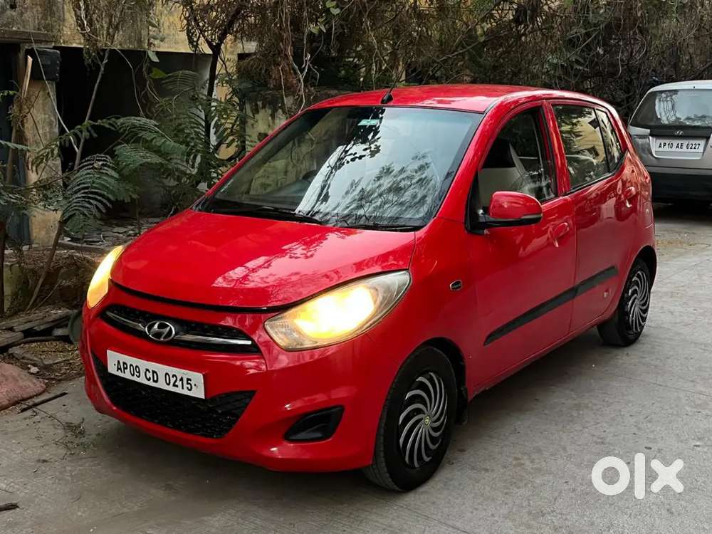 I 10 Magna Version Car ,2011 Model Papers Valid Till 2031