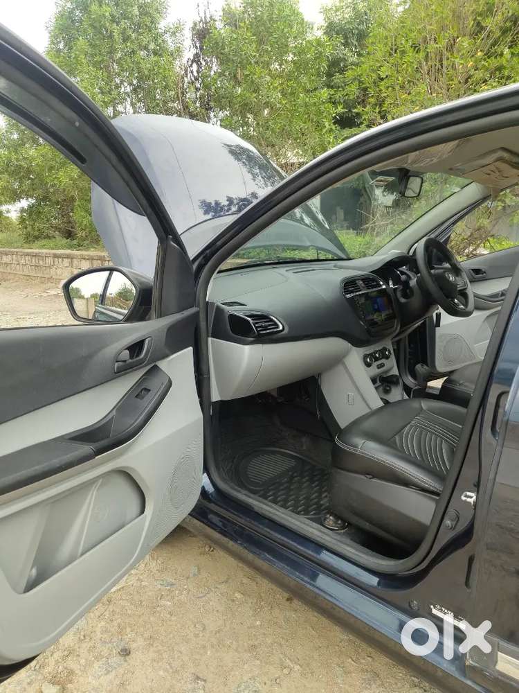 Tata Tiago Revotorq Xt 2023 Petrol