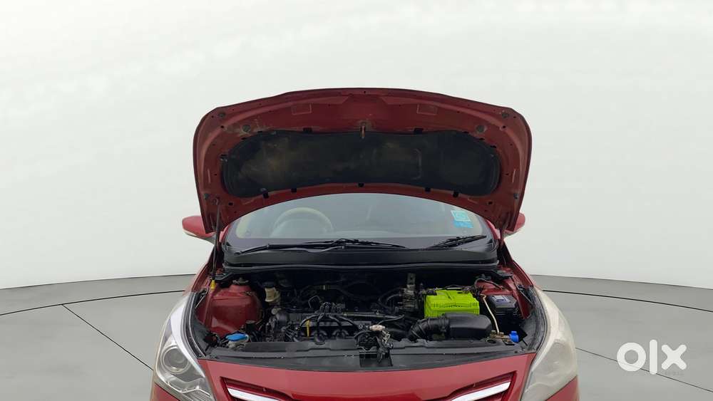 Hyundai Verna 1.6 Vtvt S Option, 2015, Cng & Hybrids