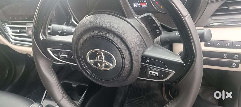 Toyota Glanza 1.2 V Amt, 2024, Petrol