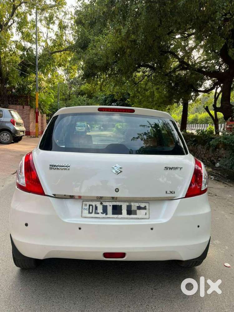 Maruti Suzuki Swift Lxi Optional-o, 2018, Cng & Hybrids