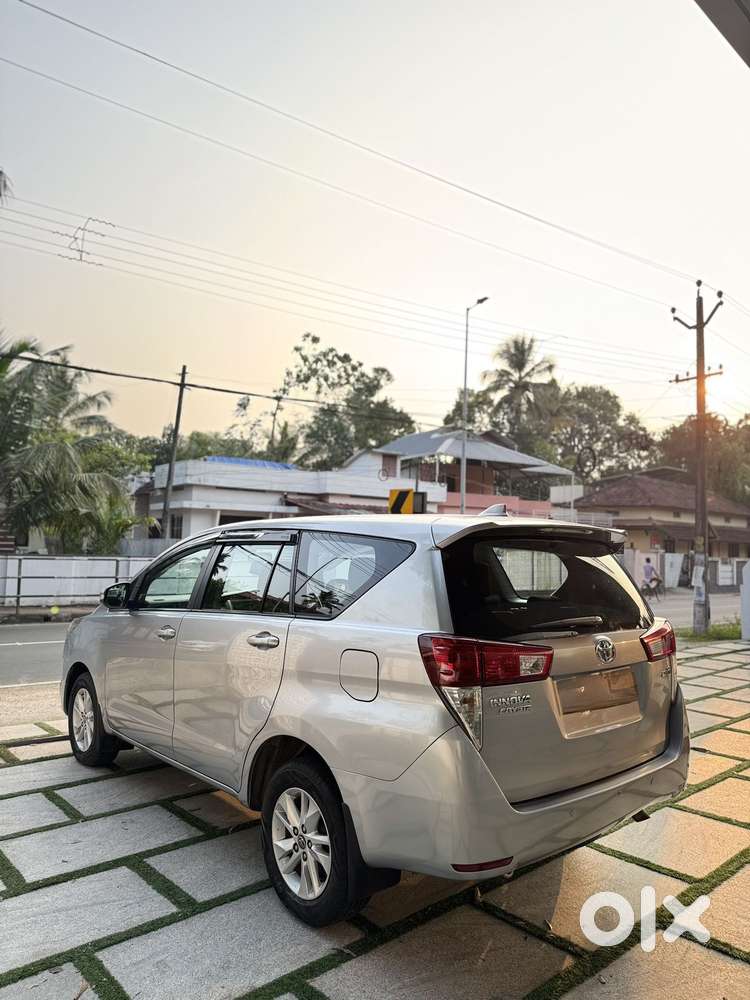 Toyota Innova Crysta 2.8 Gx At 7 Str, 2017, Diesel