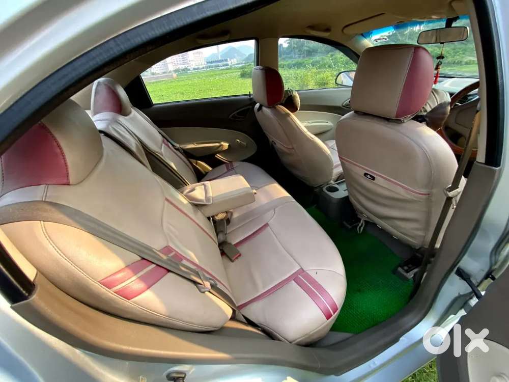 Maruti Suzuki Brezza 2015